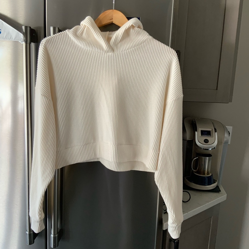 Women's Cream Hoodie Top and matching pants - Picture 5 of 9